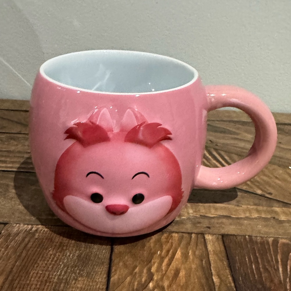 Authentic Disney Parks Tsum Tsum CHESHIRE CAT Alice In Wonderland 16 Oz Mug